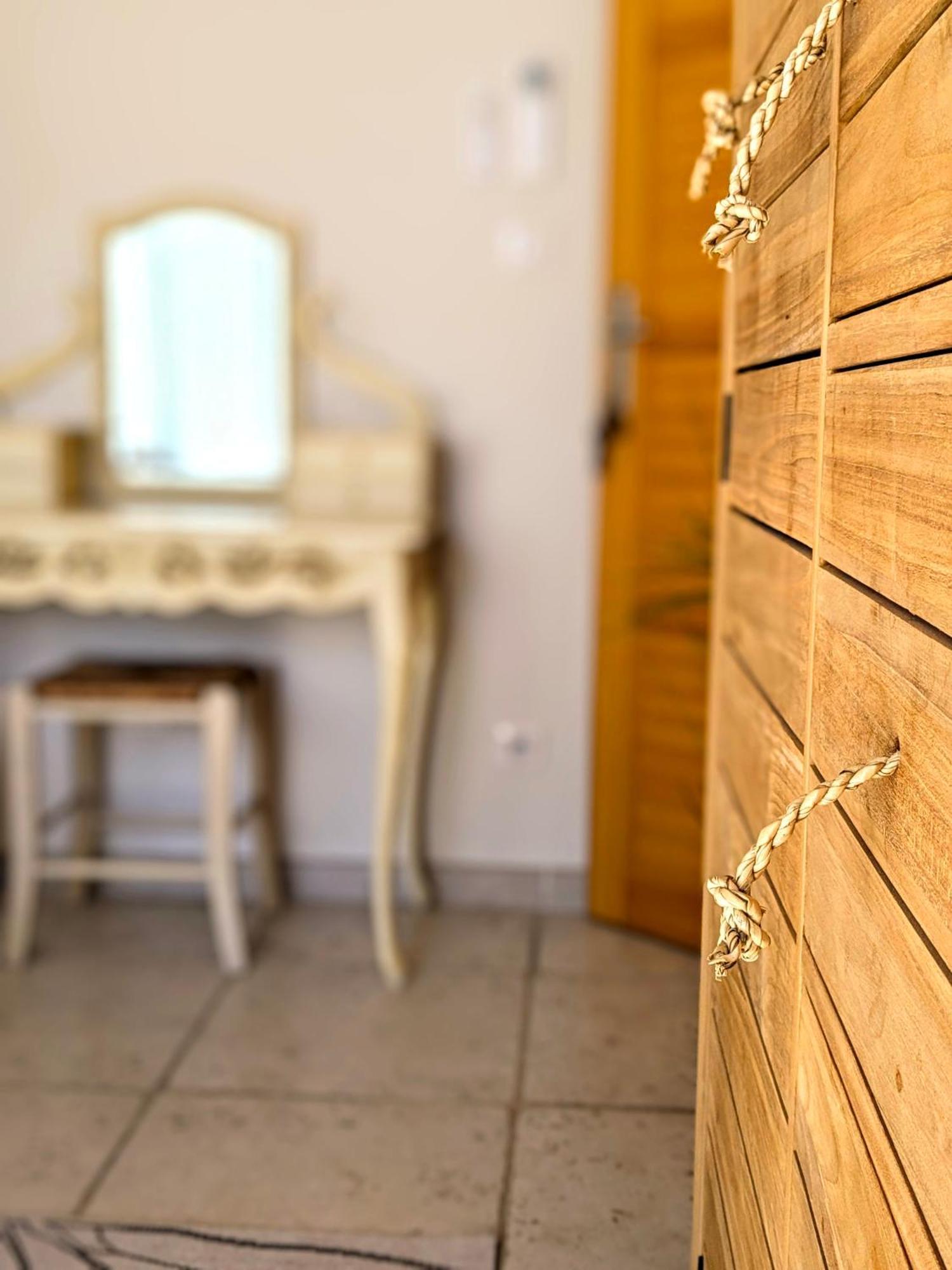 Villa Font Vive - Chambres D'Hotes Eco-Labellisees Avec Cuisine - Confort, Calme Et Vue Exceptionnels ! Grospierres Dış mekan fotoğraf
